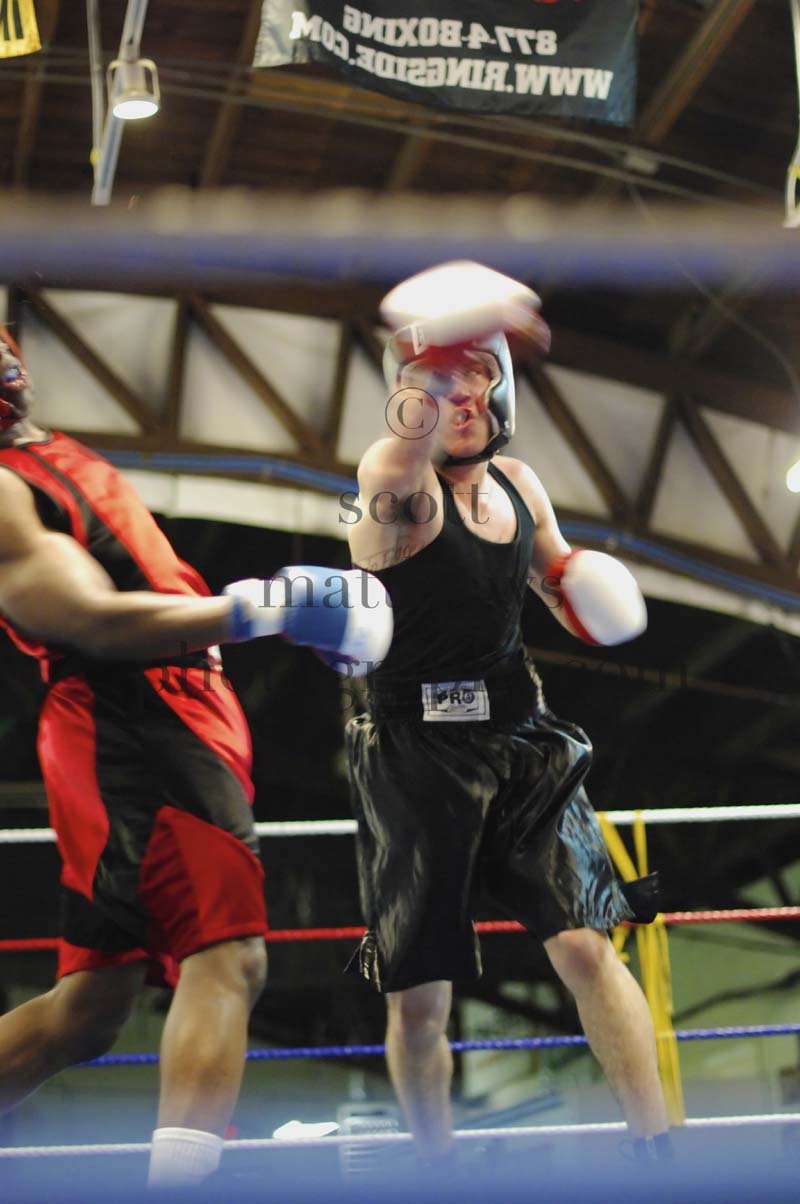 tttscgoldengloves82.jpg